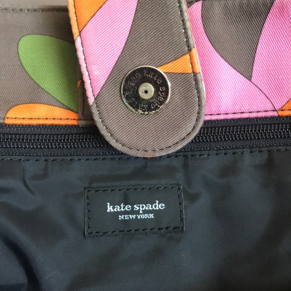 Kate Spade Diaper/ Weekend Bag - Picture 3 of 8